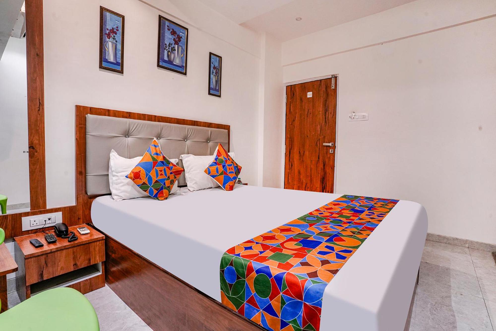 Hotel Fabexpress Utsav Residency - Nr Panvel Jāmb Exterior foto