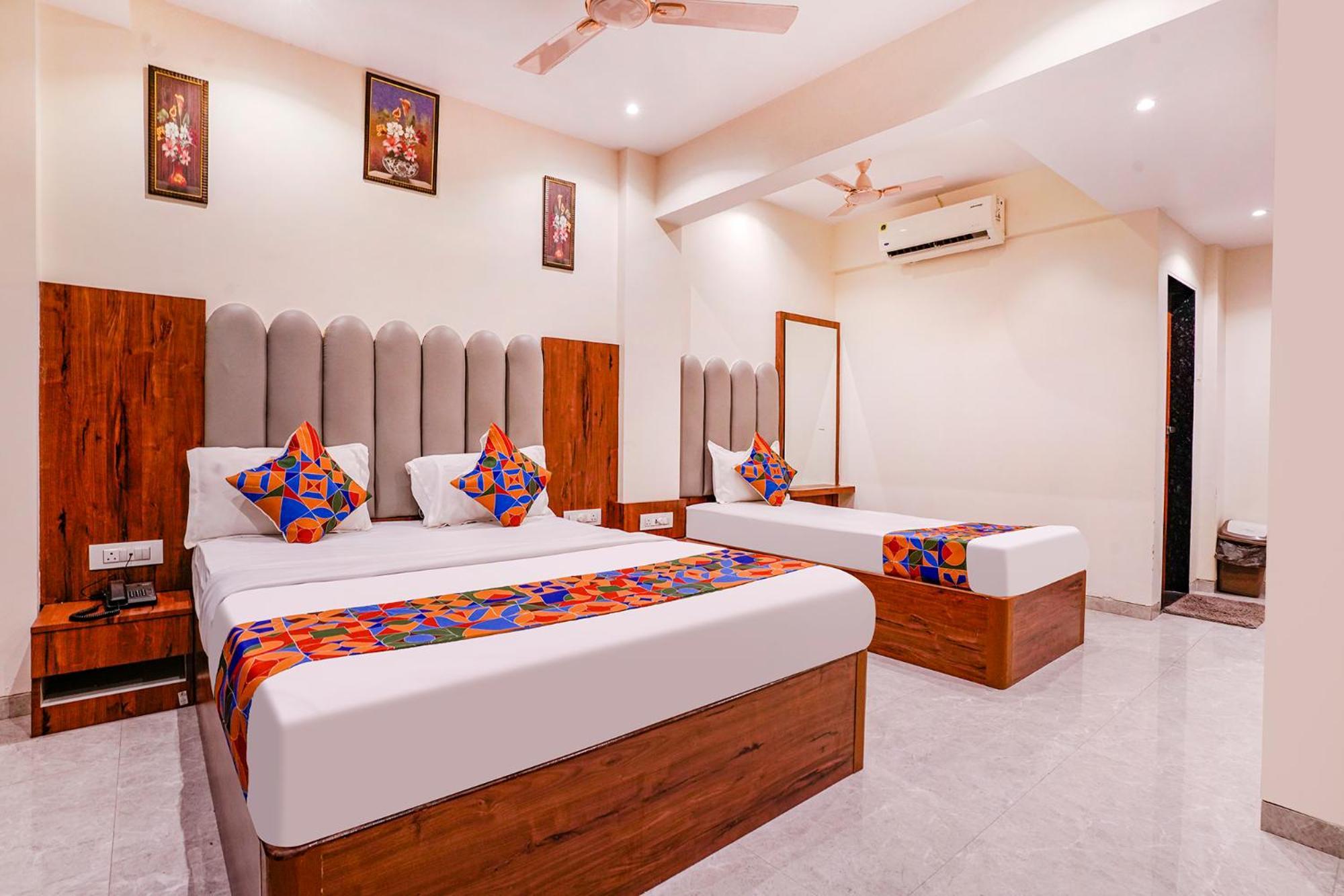 Hotel Fabexpress Utsav Residency - Nr Panvel Jāmb Exterior foto