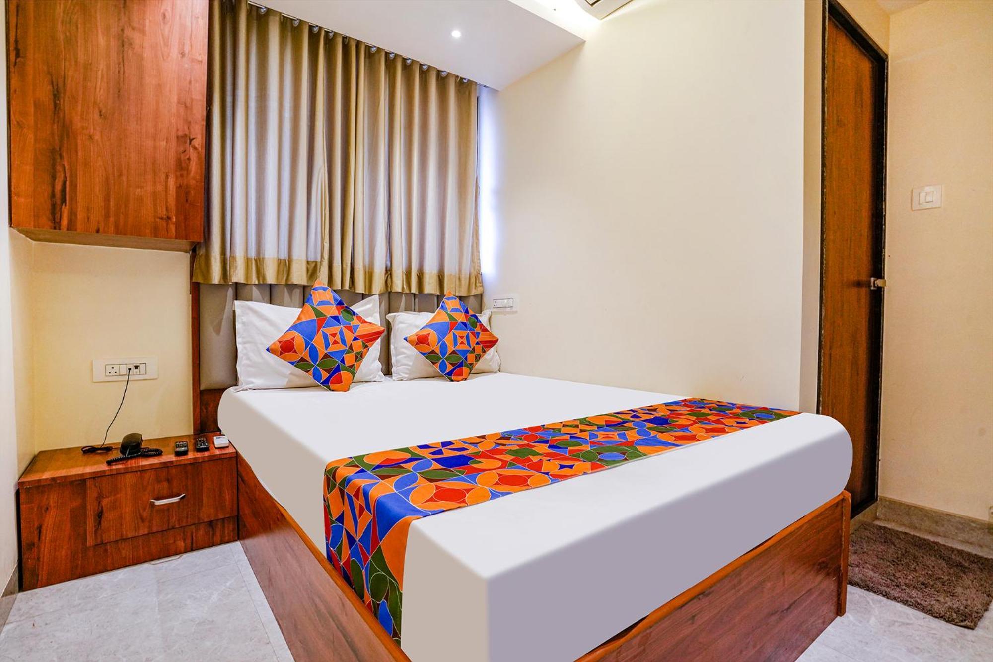 Hotel Fabexpress Utsav Residency - Nr Panvel Jāmb Exterior foto